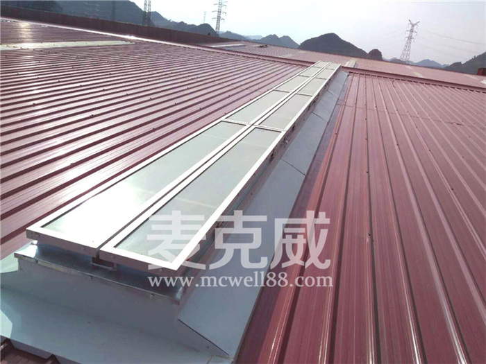 一字型電動(dòng)采光排煙天窗